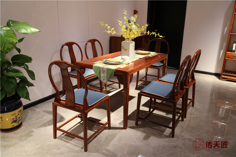 1.38米至善長(zhǎng)方餐臺(tái)